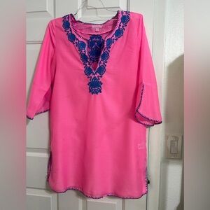 Lilly Pulitzer Vibrant Pink Tunic with Navy Embroidery size Medium